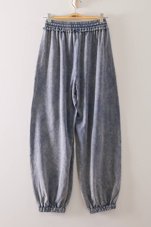 Vintage Wash Cargo Jogger Pants: DENIM